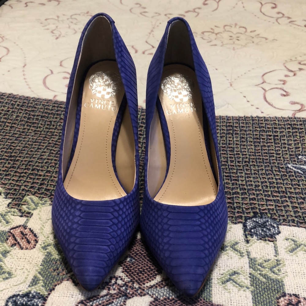 Vince camuto shoes!